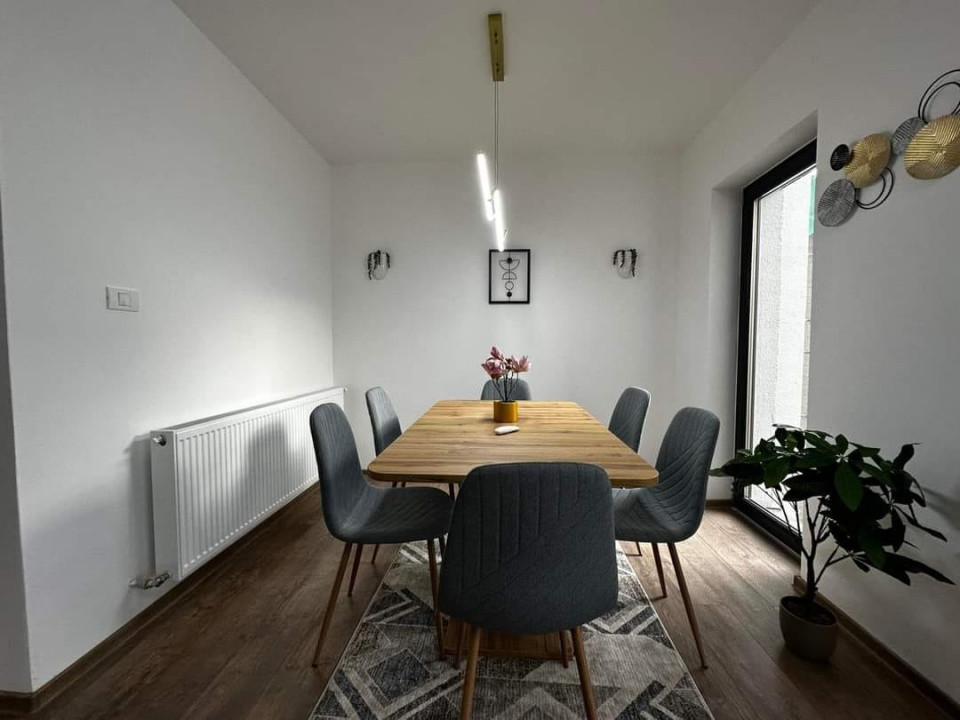 Casă cu 4 camere de vânzare Trivale, Campilui | mobilata si utilata