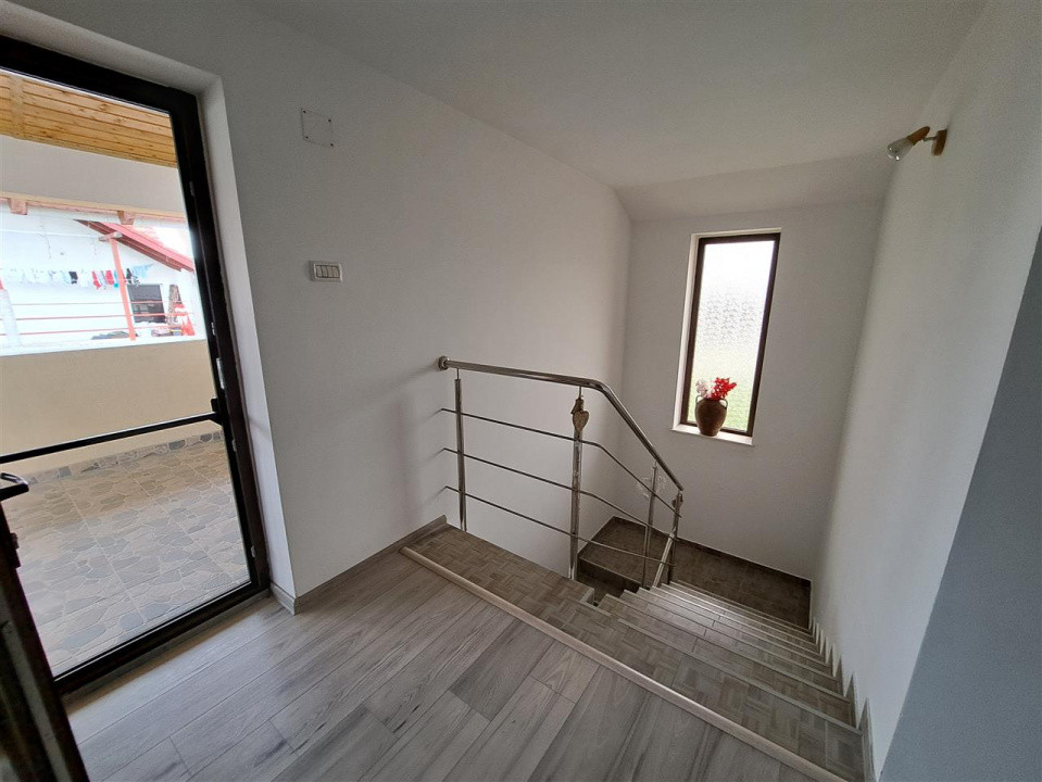  Casa individuala 5 camere platou Trivale - Zona Olteni