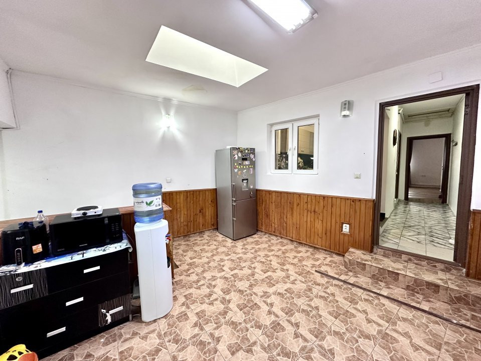 Oportunitate achiziție apartament 5 camere in vila P+1 