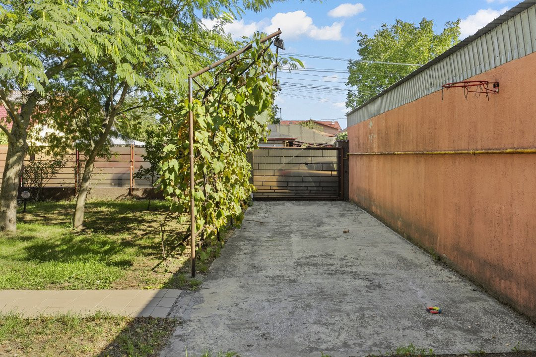 VILA INDIVIDUALA PIPERA  P+1+M-360 mp Utili– Proprietate Ideala pentru Familie