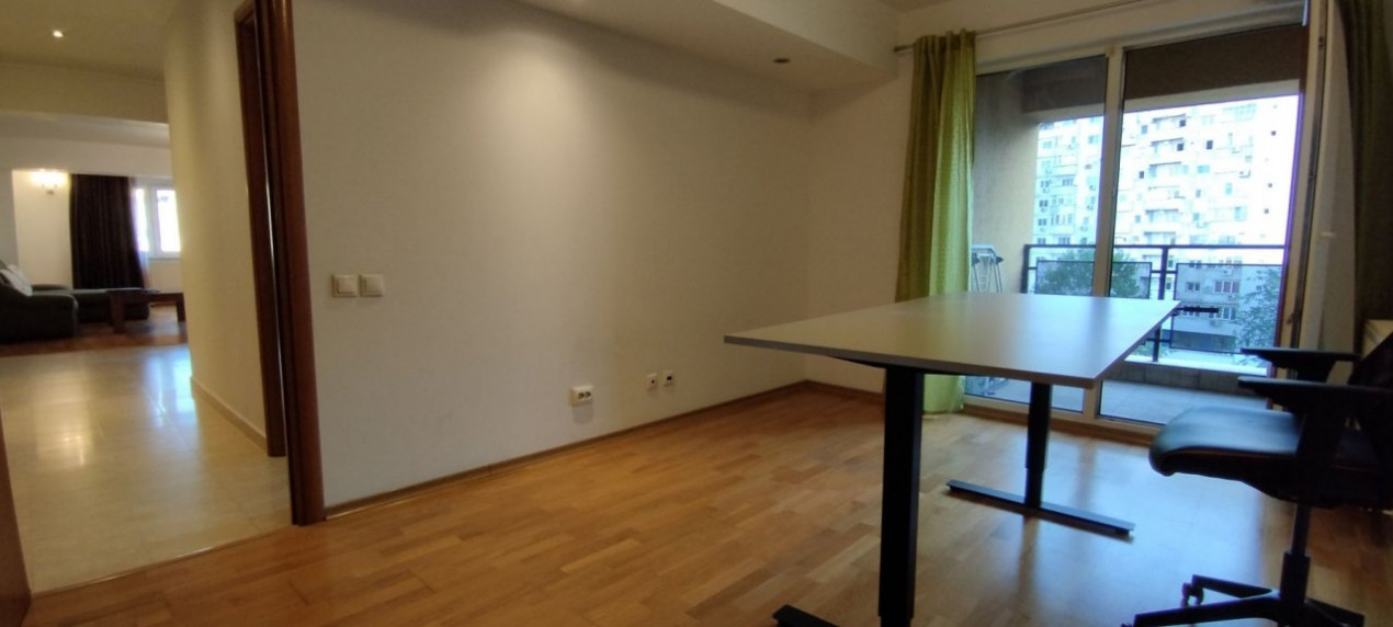 Apartament lux 3 camere+parcare Unirii-Alba Iulia