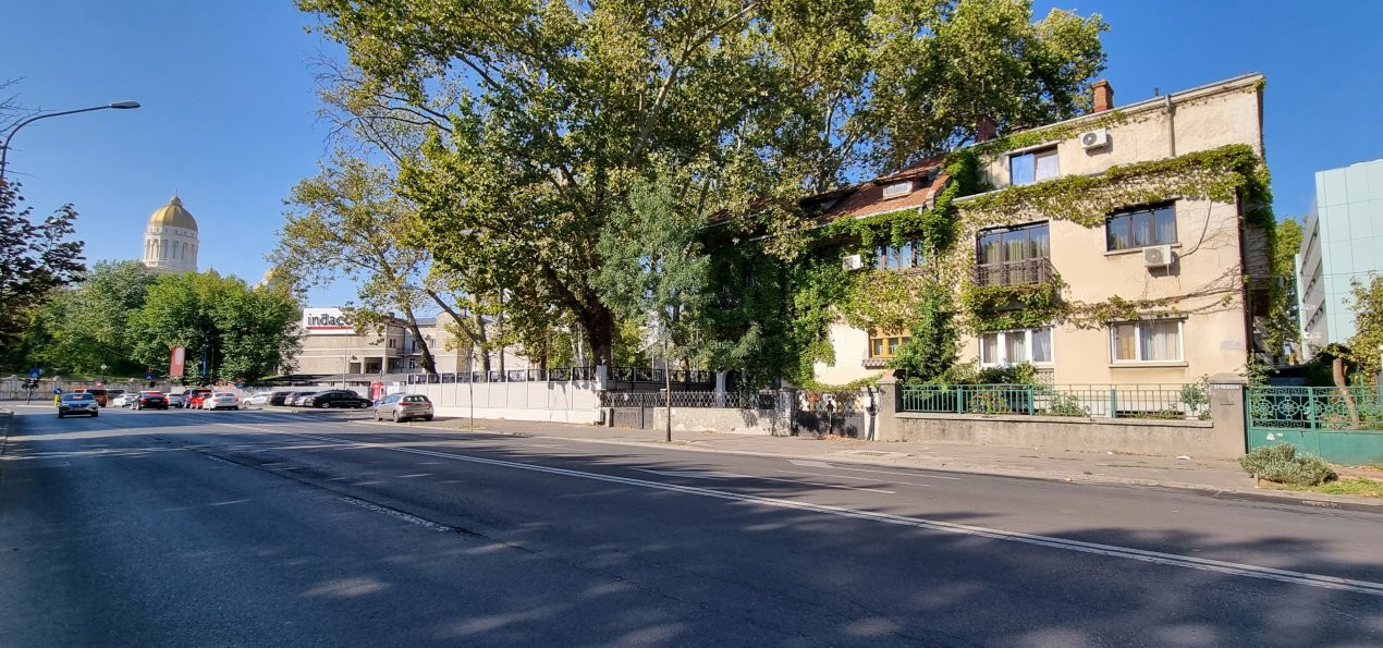 Apartament decomandat in Cotroceni, demisol cu 4 camere in suprafata de 82,73mp!