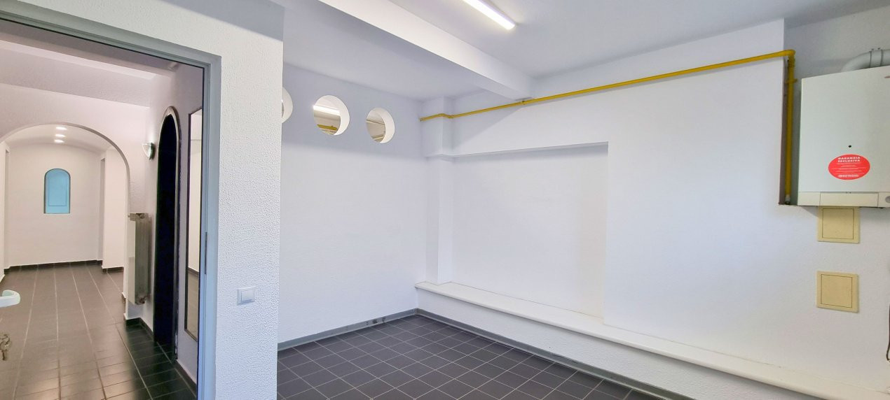 Apartament decomandat in Cotroceni, demisol cu 4 camere in suprafata de 82,73mp!