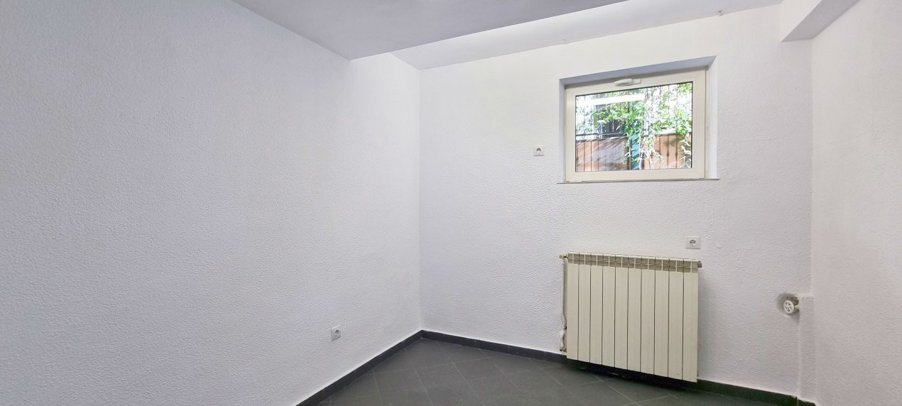 Apartament decomandat in Cotroceni, demisol cu 4 camere in suprafata de 82,73mp!
