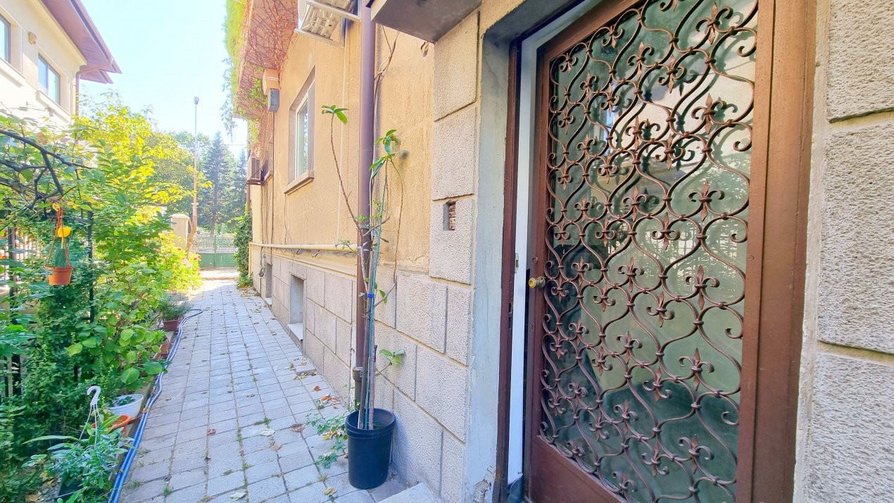 Apartament decomandat in Cotroceni, demisol cu 4 camere in suprafata de 82,73mp!