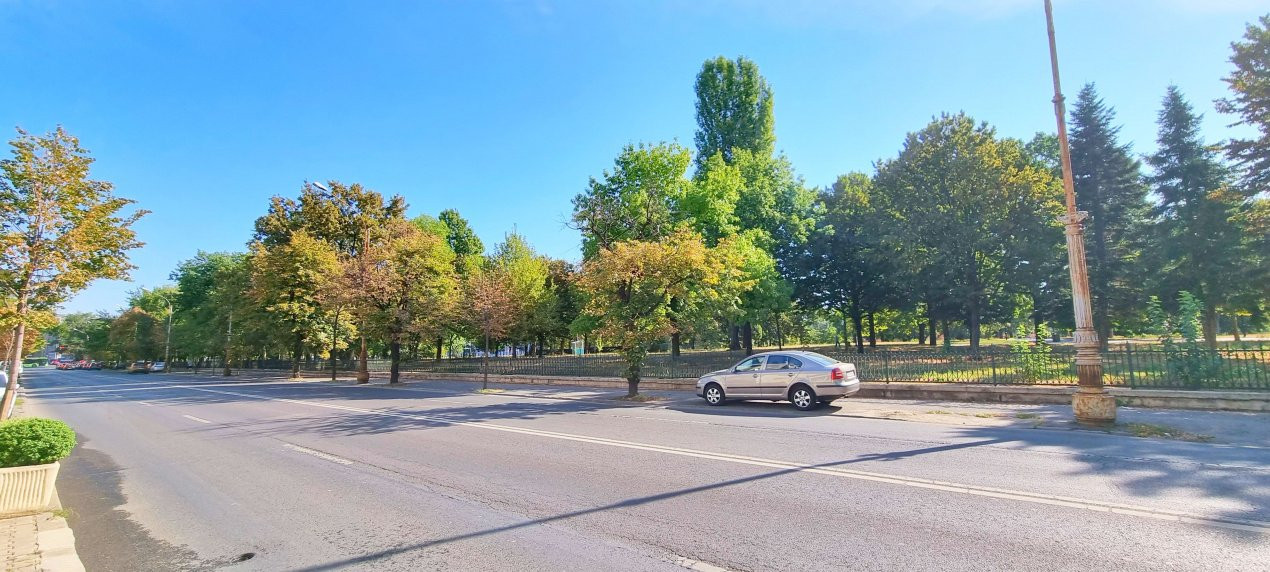 Apartament decomandat in Cotroceni, demisol cu 4 camere in suprafata de 82,73mp!