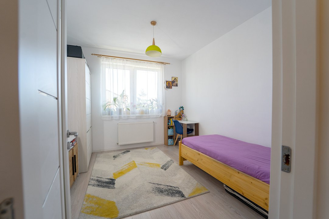 Apartament cu 3 camere - cartierul Turnişor, Sibiu
