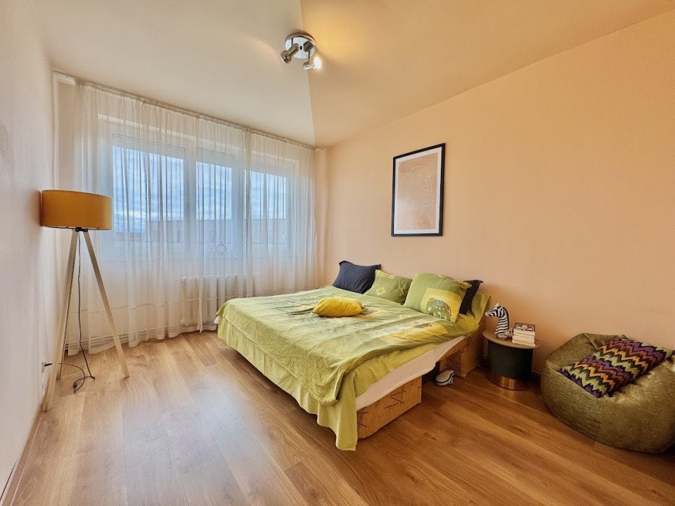 Apartament 3 camere 2 bai decomandat mobilat 65 mp - Aleea Streiu