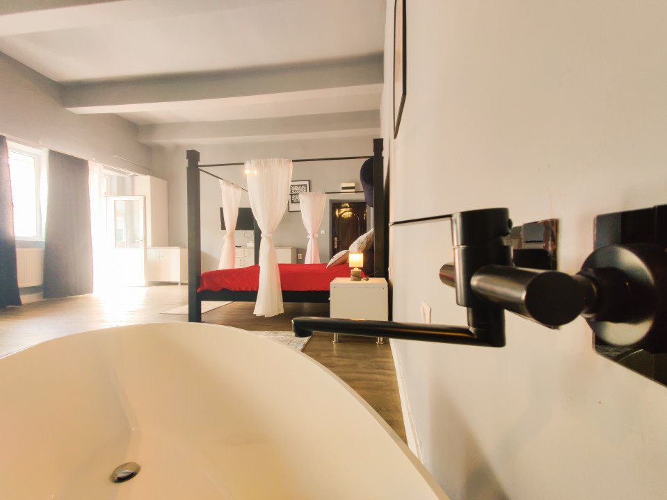Studio - 46 MpU - Central - Pretabil regim hotelier - Spatiu comercial
