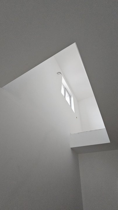 Garsonieră cu scară interioară în Broscărie – lângă Opera Residence