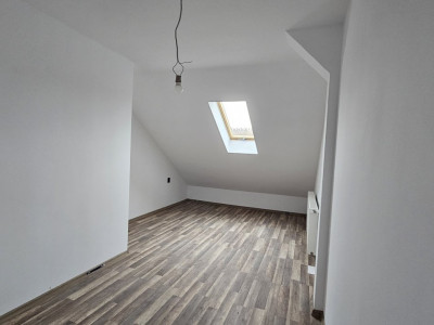 Garsonieră cu scară interioară în Broscărie – lângă Opera Residence