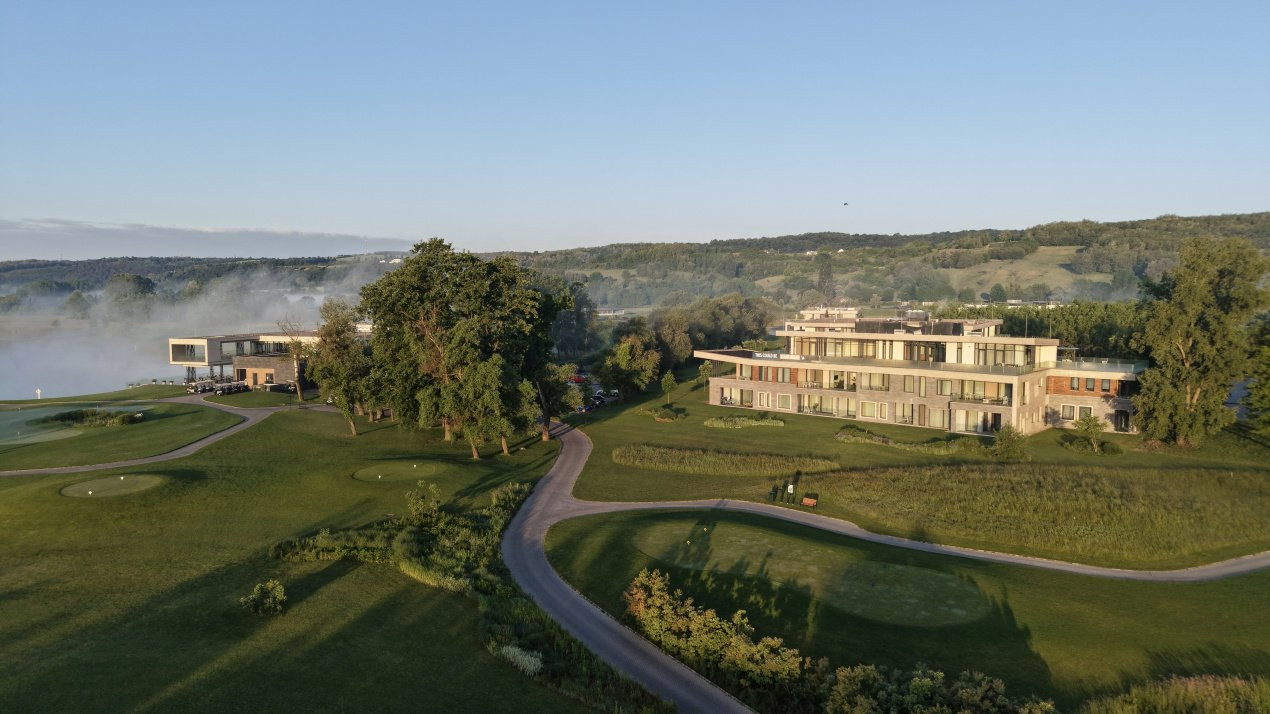 ZALA SPRINGS GOLF RESORT – Un univers dedicat rafinamentului și investiției