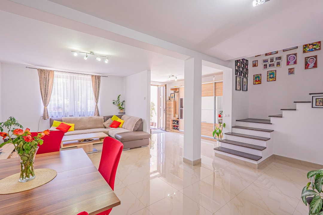 Casă 4 camere, 188 mp curte - Cartier Guşteriţa, Sibiu
