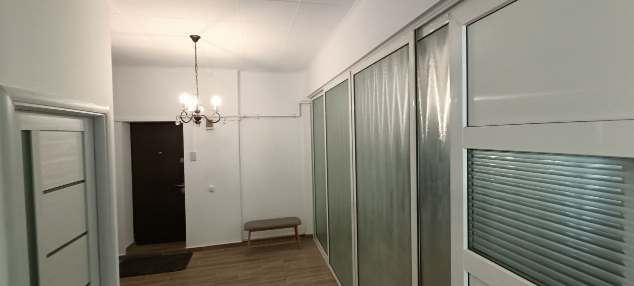 De Vânzare – Apartament amenajat la demisol înalt, Cartierul Ștrand, Sibiu
