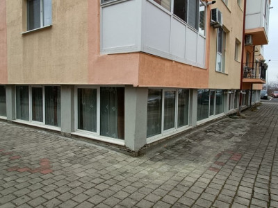 De Vânzare – Apartament amenajat la demisol înalt, Cartierul Ștrand, Sibiu