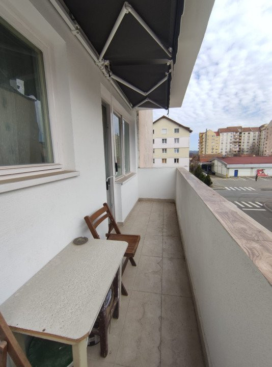 Apartament 2 camere de vânzare – Terezian, Sibiu | Renovat, mobilat, cu balcon