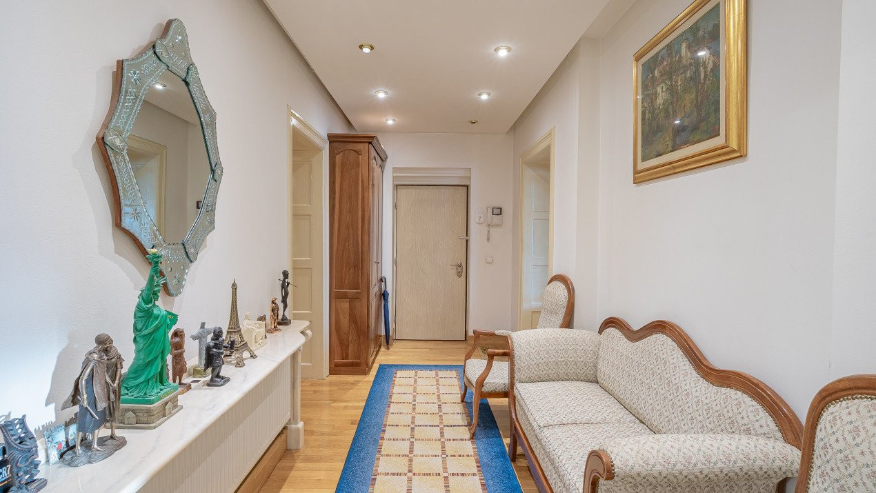 Vânzare Apartament în Zona Ultracentrală!