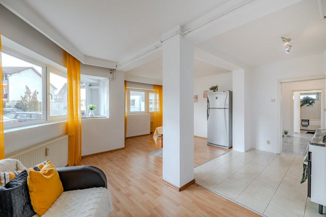 Oferta actualizata - Apartament decomandat, 3 camere, 68 m², Strand 2