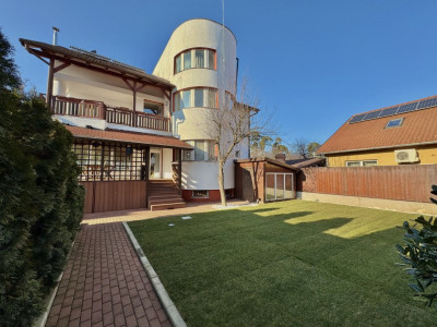 Vila superbă în Parcul Sub Arini– Ideală pentru Rezidență sau Business
