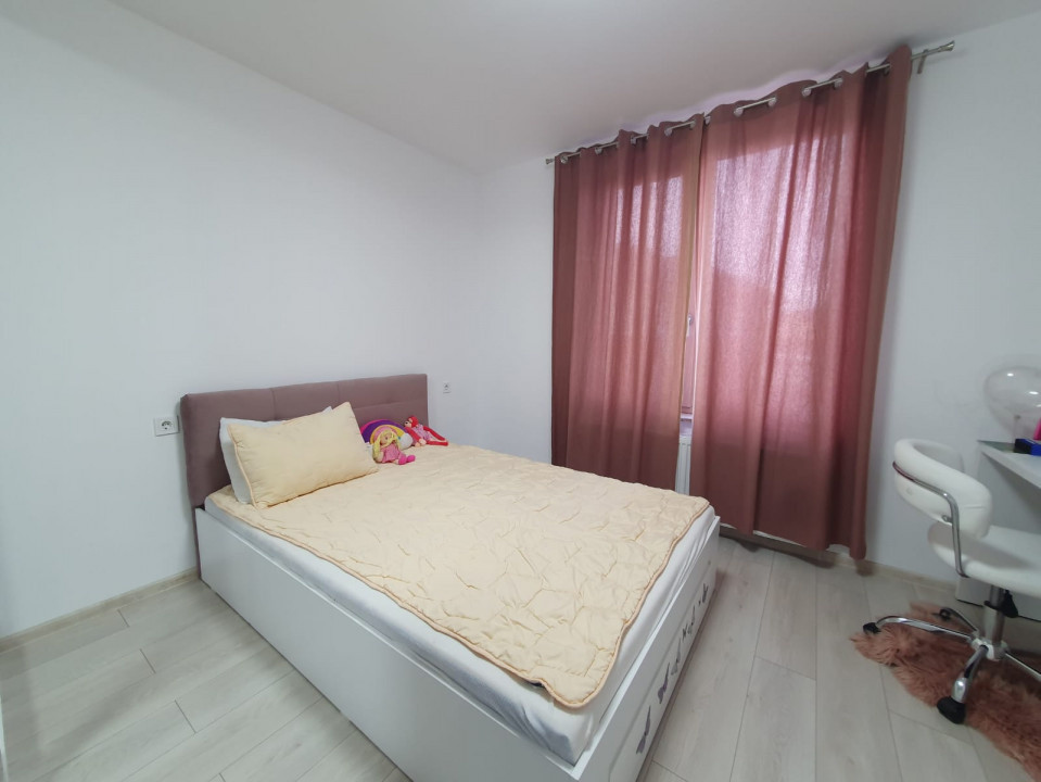 Casă cu 4 camere de vânzare Trivale, Pitești | mobilata si utilata