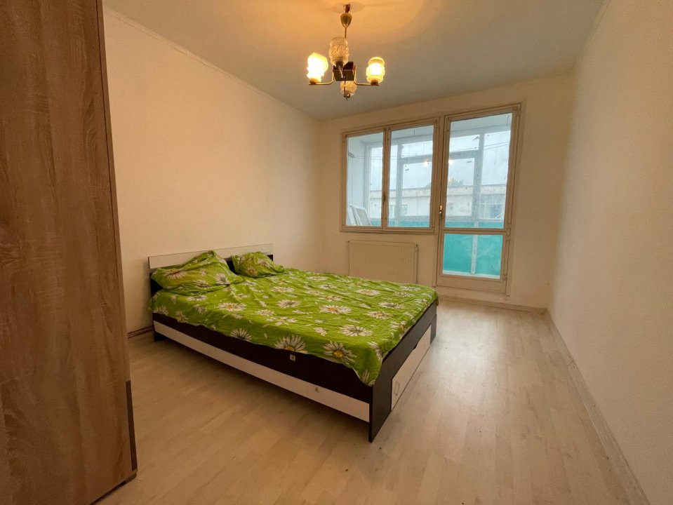 Apartament 3 Camere de Renovat cu centrala proprie