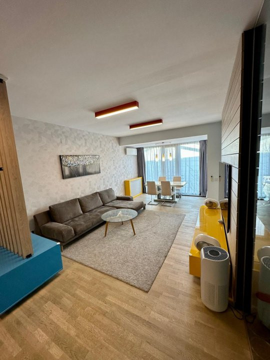 Apartament tip duplex cu 5 camere - Pipera- zona scolilor internationale