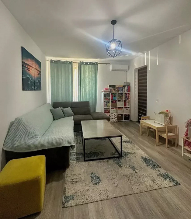 De vânzare | Apartament 3 camere, Etaj 1 | Zona Trivale, lângă pădure