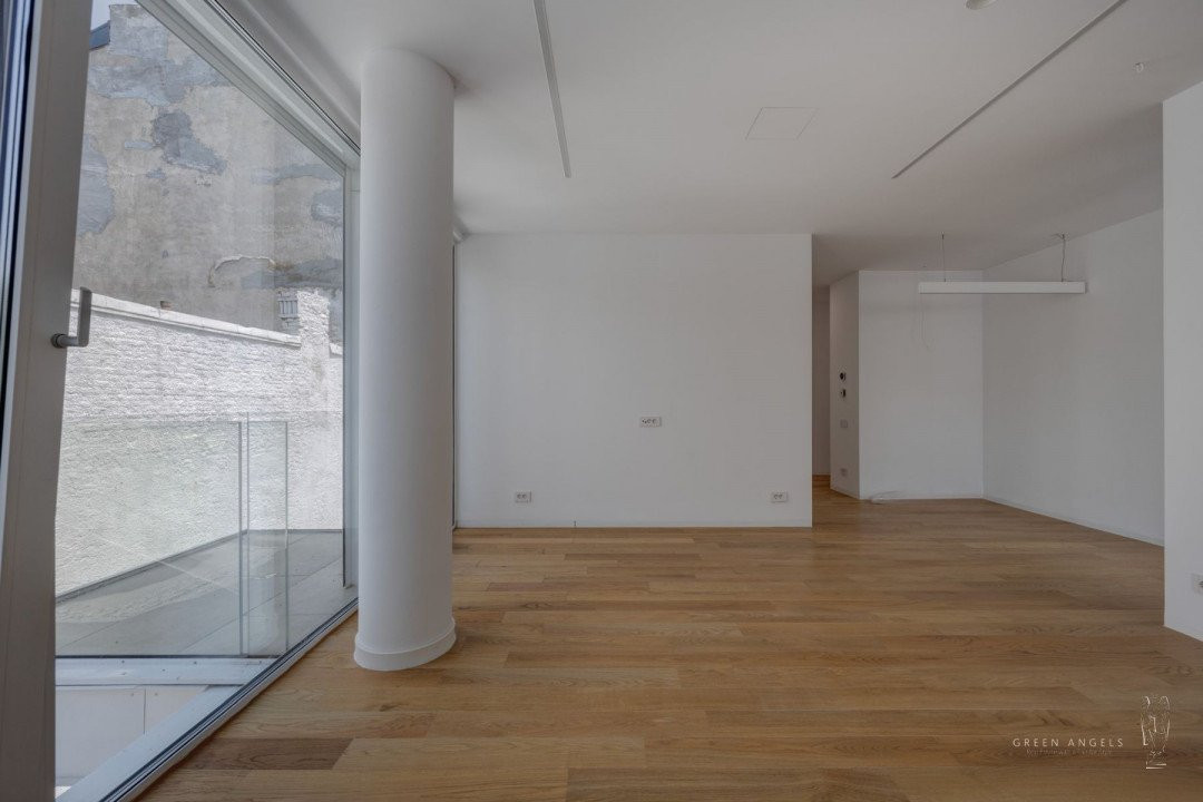 Apartament cu 3 camere de vânzare in zona Unirii – Orleanu 6A by Radu Teaca