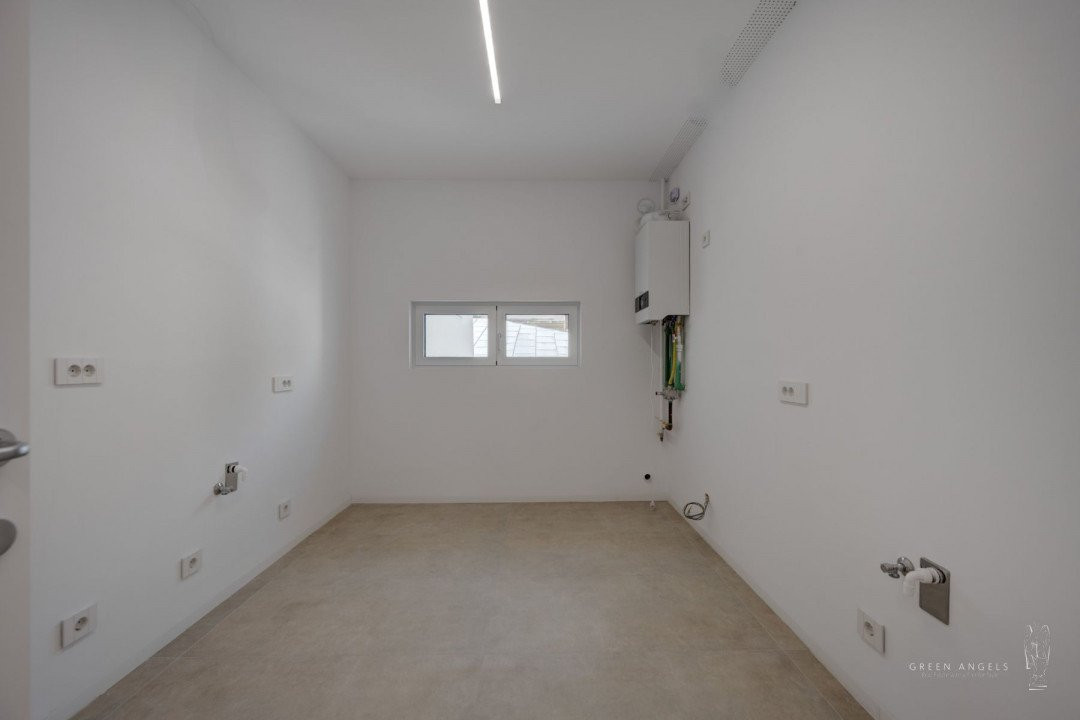 Apartament cu 3 camere de vânzare in zona Unirii – Orleanu 6A by Radu Teaca