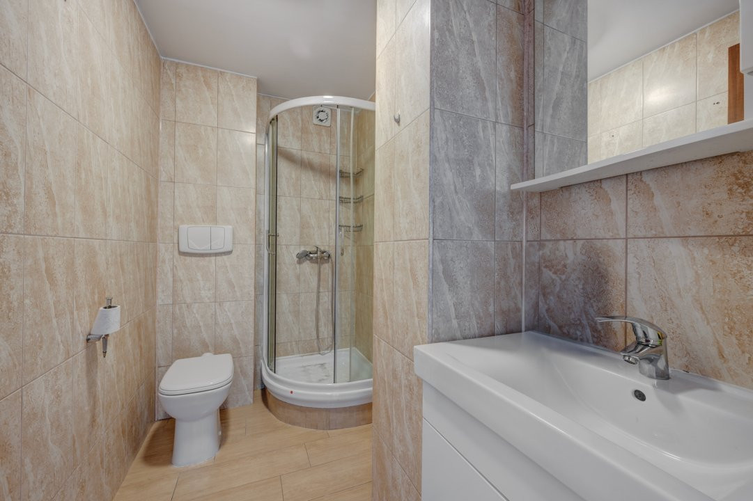 Vanzare apartament 3 camere cu priveliste panoramica superba 