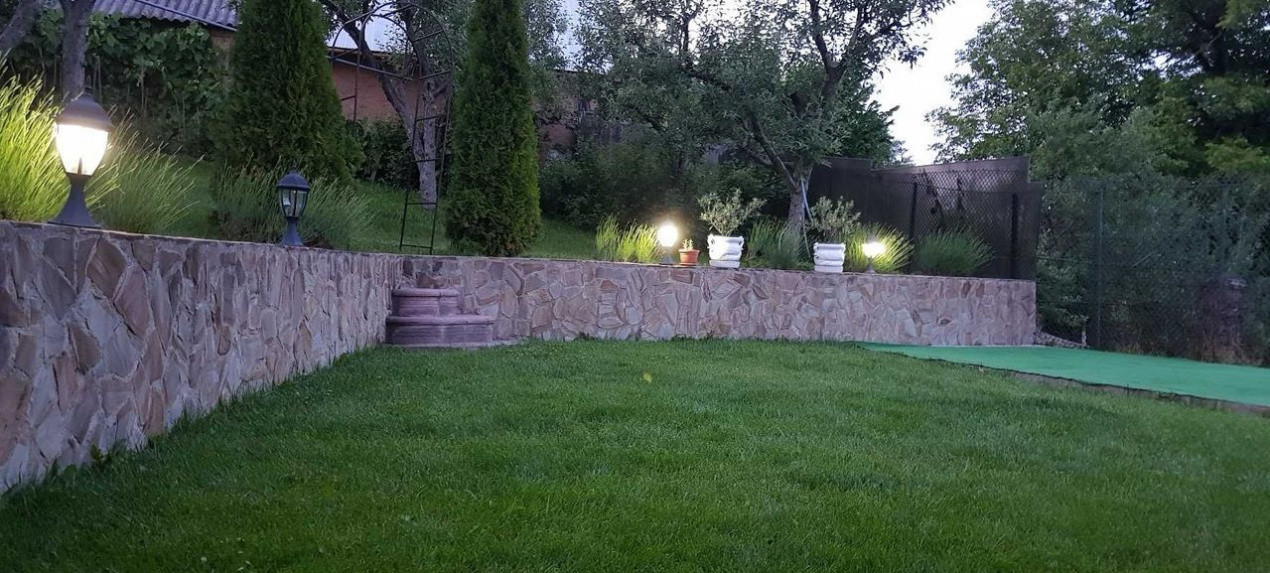 Casă de vânzare în Băjești, comuna Bălilești, județul Argeș – Mioveni
