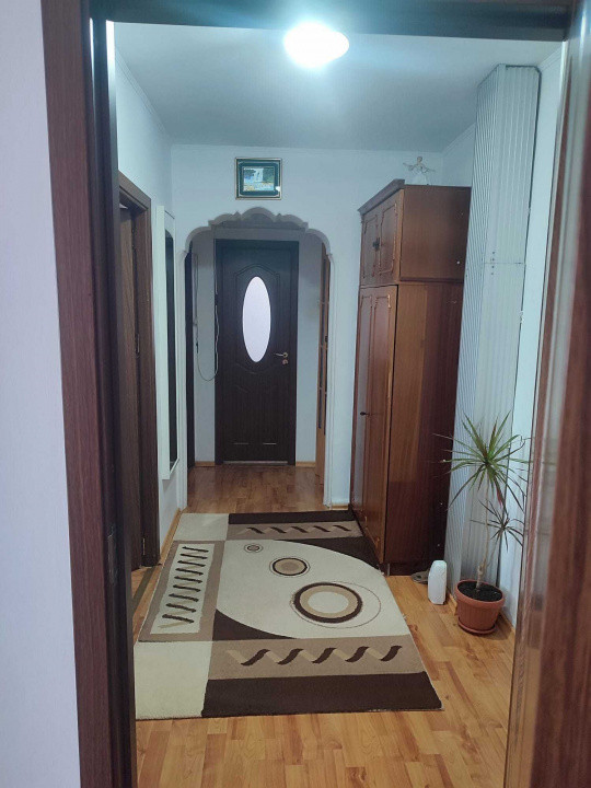 Apartament 2 camere in Trivale | mobilat si cu BOXA |  Persoana Fizica