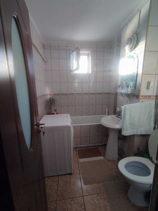 Apartament 2 camere in Trivale | mobilat si cu BOXA |  Persoana Fizica