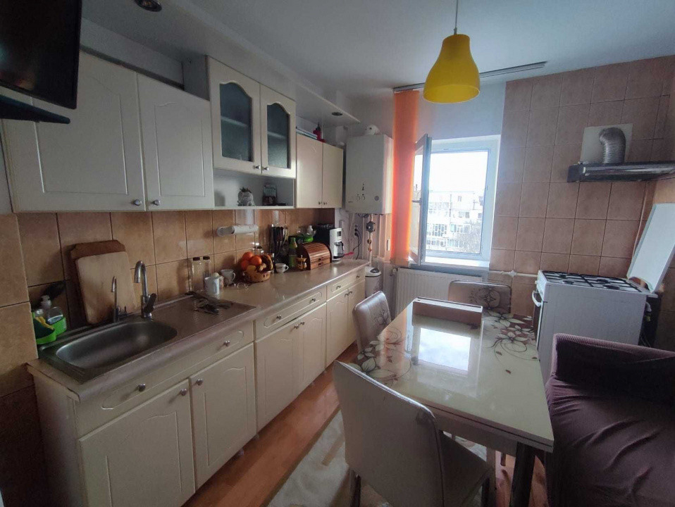 Apartament 2 camere in Trivale | mobilat si cu BOXA |  Persoana Fizica