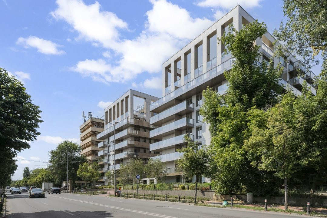 FOR RENT - 2 room apartment / Cortina 126 / Cambridge School 