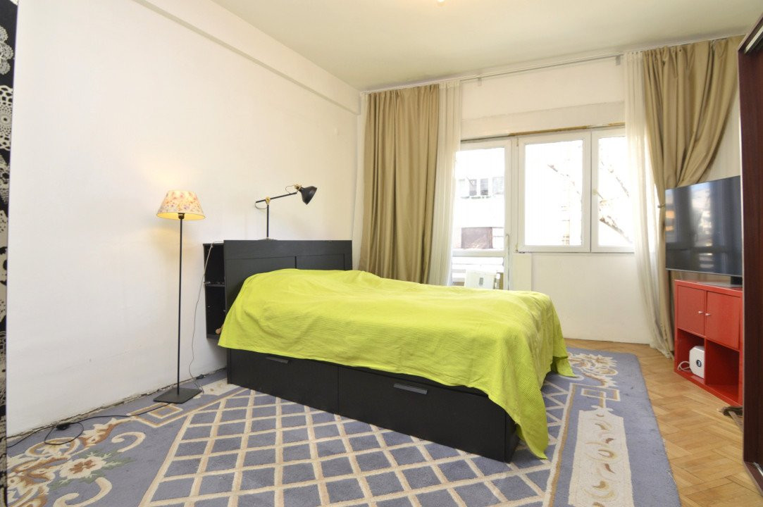 VANZARE APARTAMENT 4 CAMERE ULTRACENTRAL - ARMENEASCA
