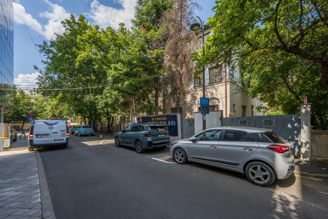 Vila Primaverii, S+P+1+M, 389 mp teren, 266 teren liber, luam urbanism P+4