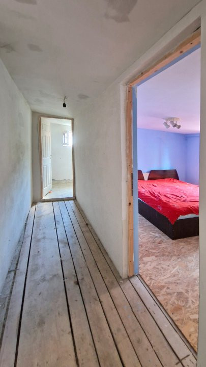 Casa în zona Andronache – 120 mp utili, 5 camere, curte liberă de 30 mp