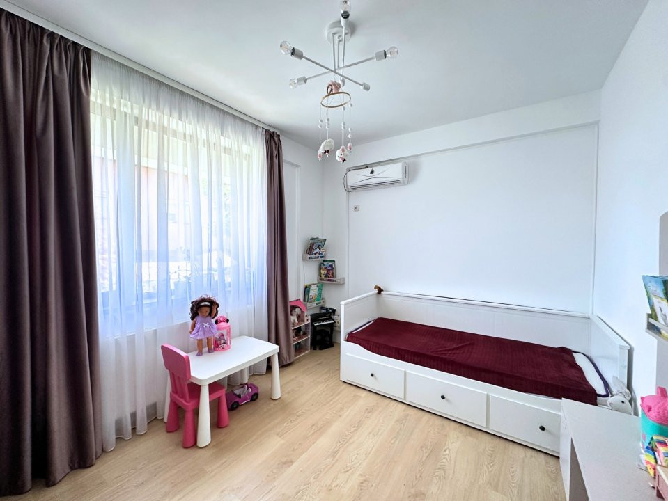 4 Camere+Curte | Damaroaia| Bucurestii Noi| Piața Presei| Parter Înalt