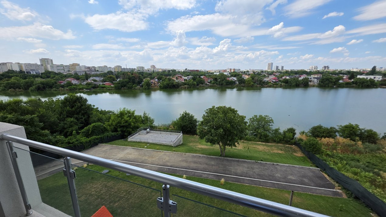 APARTAMENT CU TERASA GENEROASA SI VEDERE UNICA CATRE LAC