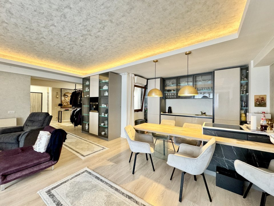 Aviatorilor-Piata Charles de Gaulles | 4 camere Lux | Loc de parcare | 2024