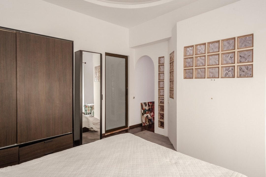 Investitie 2 garsoniere, 1 apt 2 camere pe Calea Victoriei – Pta Amzei Bloc Aro