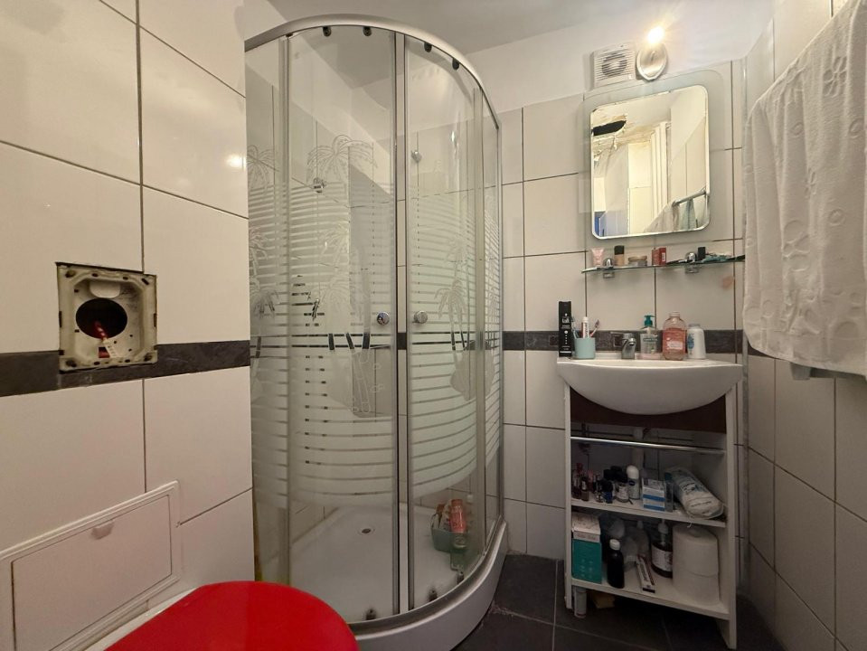 Investitie 2 garsoniere, 1 apt 2 camere pe Calea Victoriei – Pta Amzei Bloc Aro