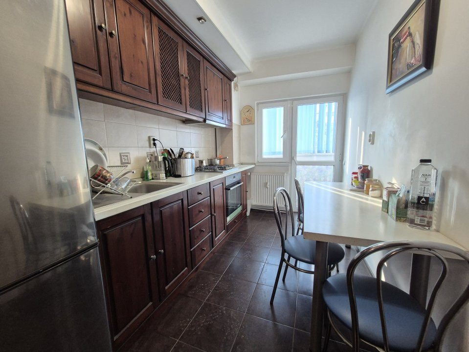 Apartament 4 camere spatios, Piata 1 mai, prima inchiriere