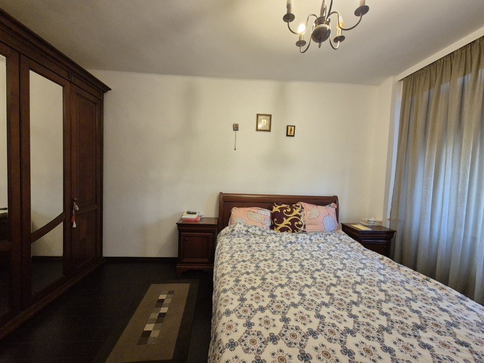 Apartament 4 camere spatios, Piata 1 mai, prima inchiriere