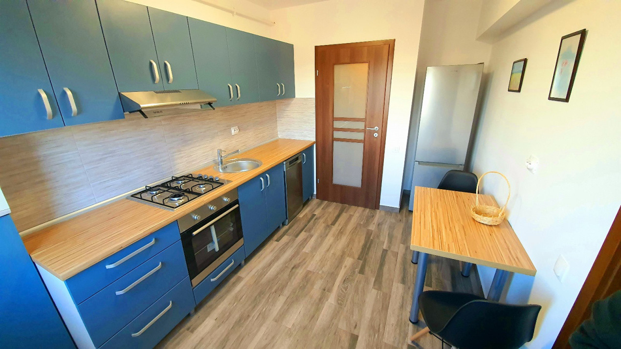 Inchiriere apartament 2 camere Central, bloc nou