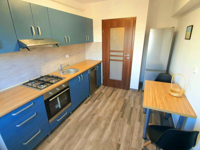  Inchiriere apartament 2 camere Central, bloc nou