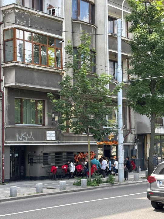 Garsoniera de la Drept, etaj 1, 28 mp, mobilata, centrala, 5 min metrou izvor