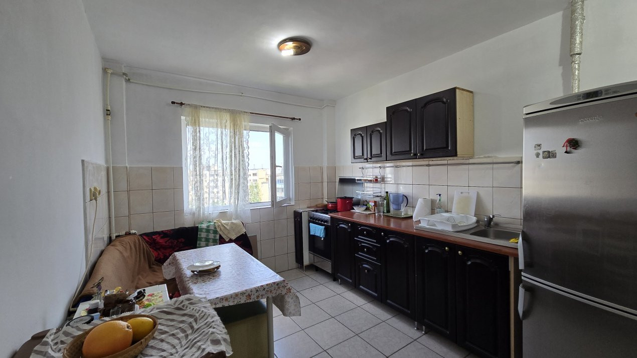 De vanzare apartament 3 camere Militari - Gorjului