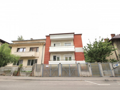 TELEVIZIUNE-ZAMBACCIAN, APARTAMENT 4 CAMERE IN VILA, 134 MP!